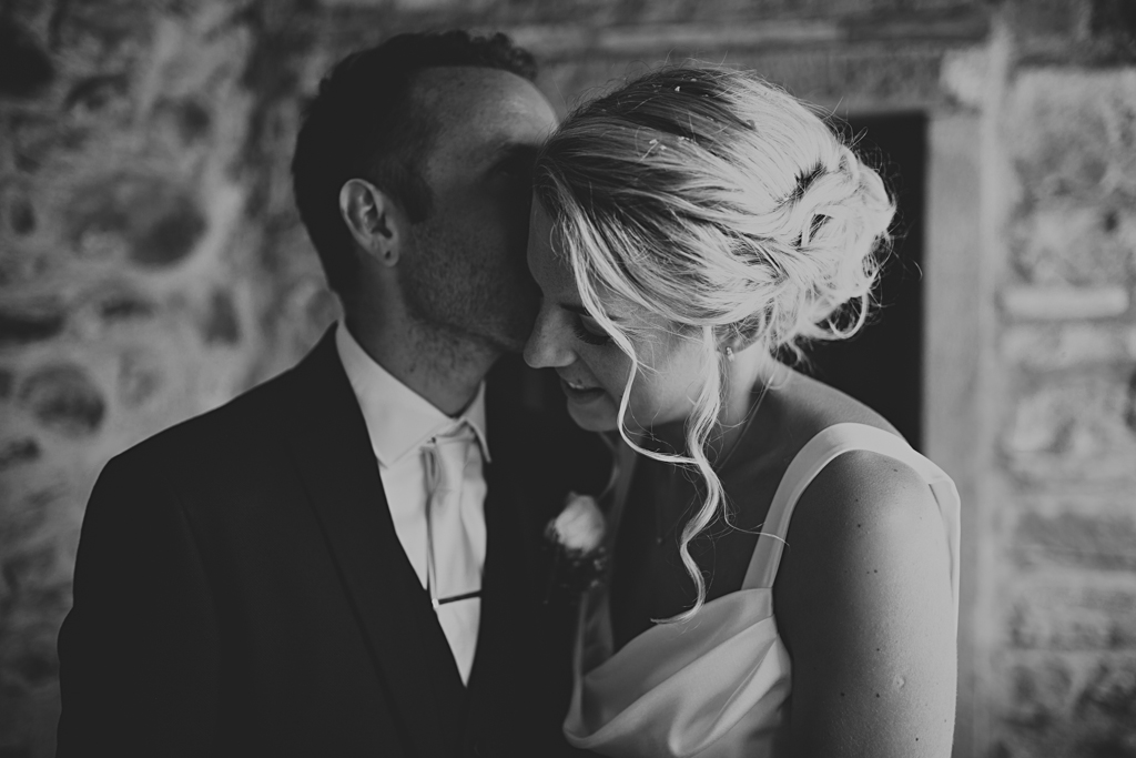 black and white couples portrait at a destination wedding in Italy 