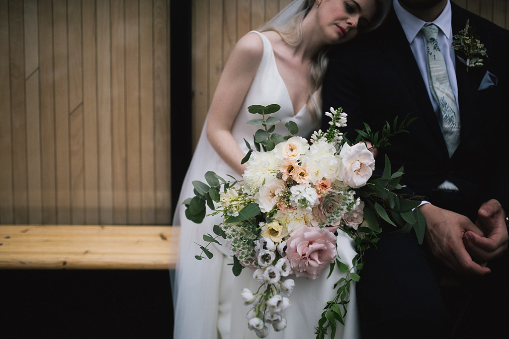 Modern Wedding Photography | Stoke Newington Town Hall Wedding | Lisa Jane Photography
