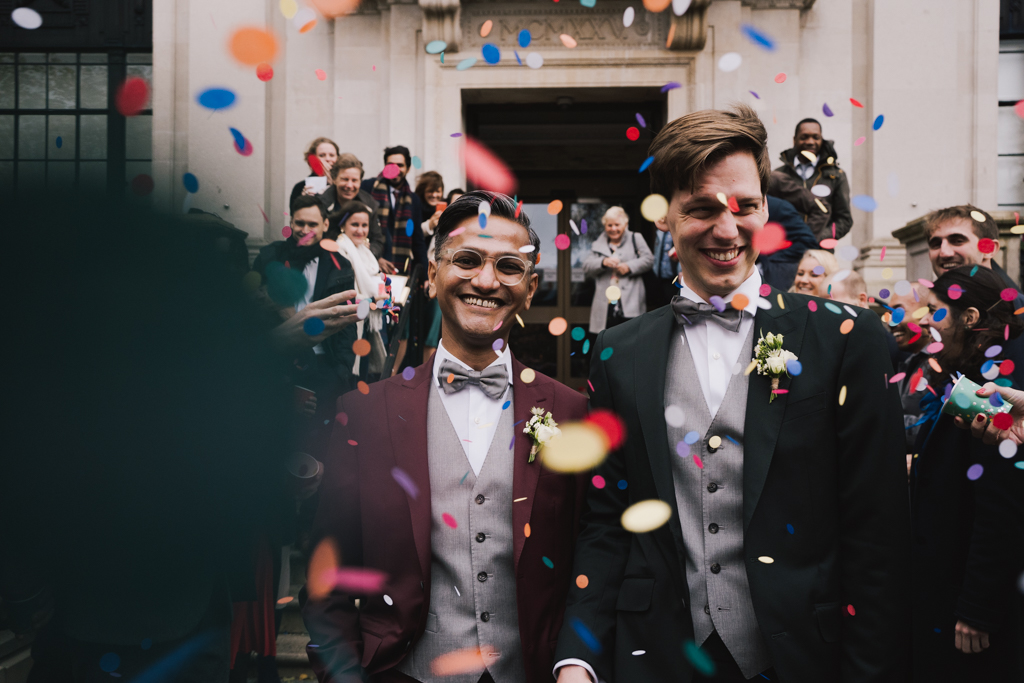 Islington Town Hall Wedding Ceremony | Sneak Peek